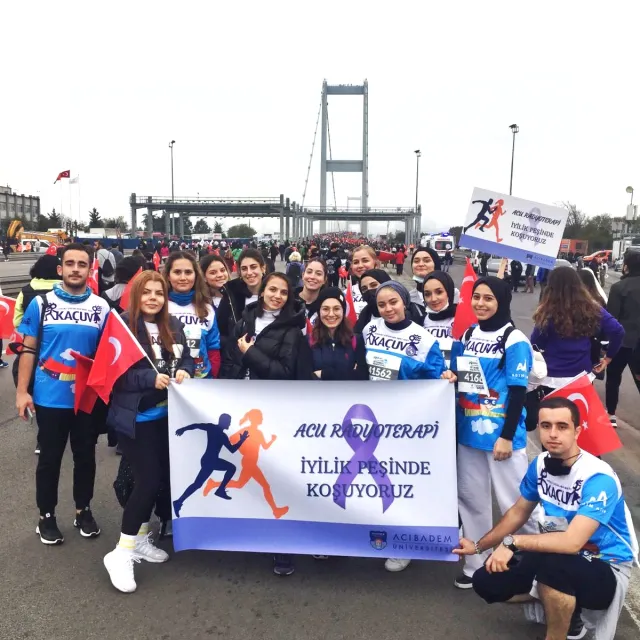 Radyoterapi Programımız 43. İstanbul Maratonu'nda sosyal sorumluluk projesi için koştu