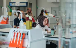 EMK 2025 ve MSC 2025 Kongrelerinde Mikroskopi Teknolojisinin Geldiği Son Nokta Anlatıldı